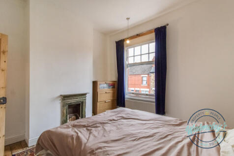 Front bedroom