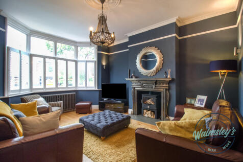 Front sitting room