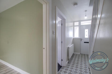 Hallway from cloakroom