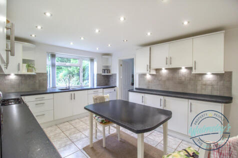 Kitchen dining room towards utility room