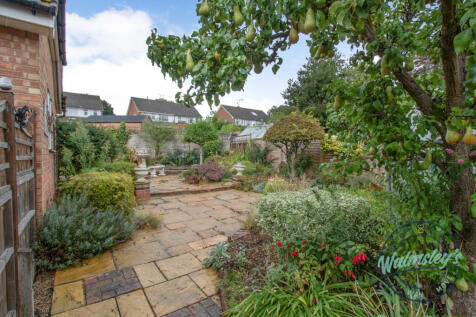 Side gardens