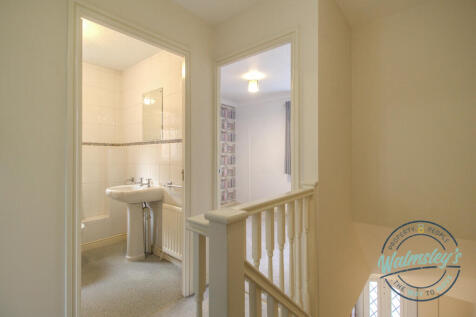 Staircase &amp; landing