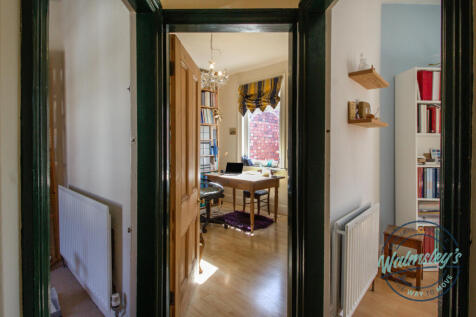 Three bedrooms and bathroom off unique landing