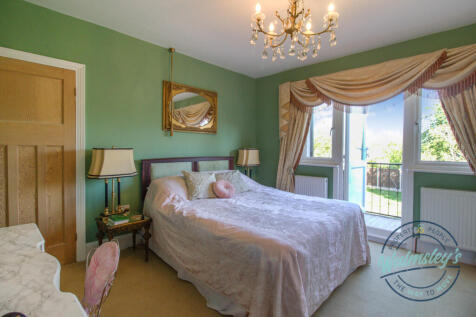 Main bedroom