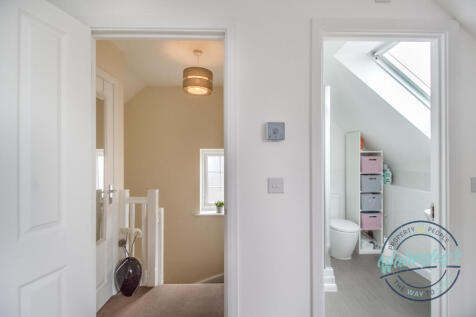 2nd floor landing &amp; ensuite shower room