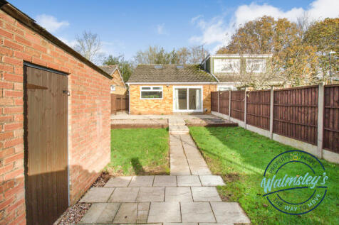 Garage & rear access