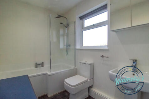 Bathroom ground floor