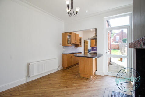 Rear living room