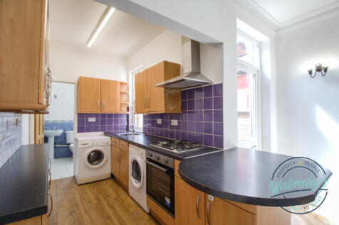 Open plan kitchen into sitting room