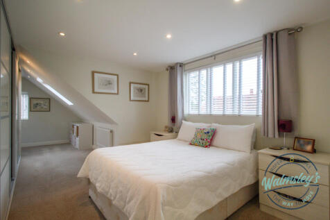 Main top floor bedroom