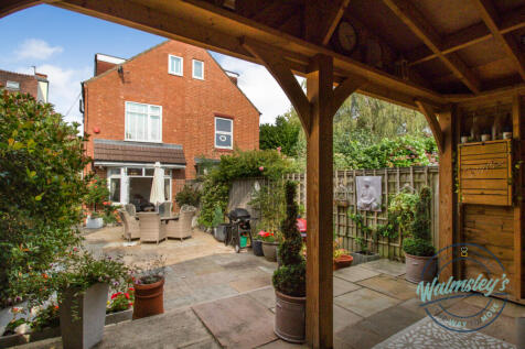 Rear gardens_
