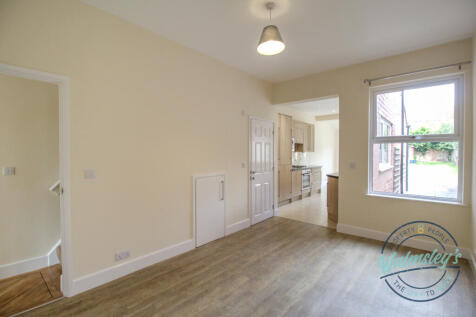 Rear reception with cloakroom understairs