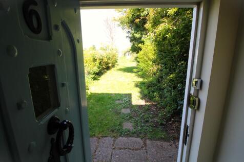 Front door to Garden