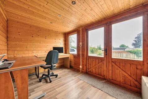Outbuilding Office