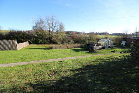 Gardens, Planned Parking and Views