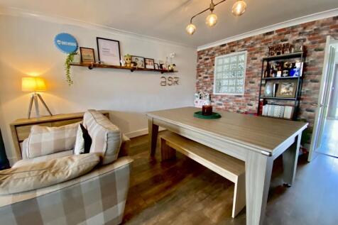 Lounge/Diner