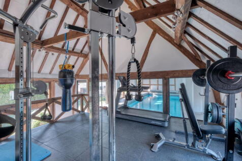 Property Image 28