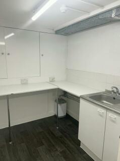 kitchen 1st floor.jpeg