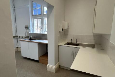 Kitchen.jpeg