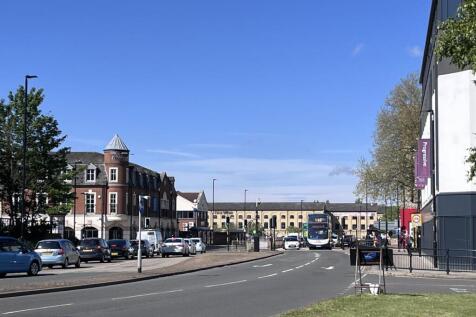 Rivergate, Bourges Boulevard