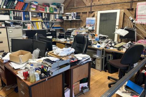 Unit 2 Offices.jpeg