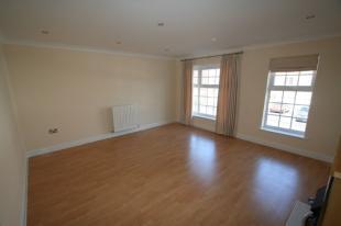 Lounge / Dining Room