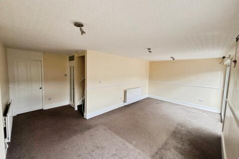 pbox-bedroom-323128.jpg