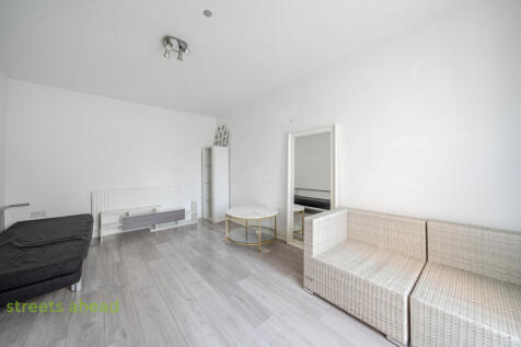 1f1a08b2-a718-4e9...