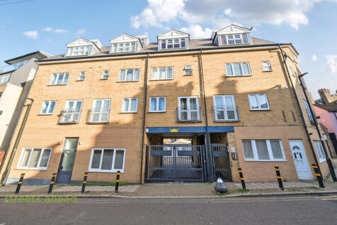 8ef711df-44a3-4e2...