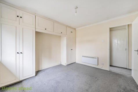 72ac135f-7e03-4d4...