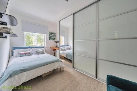 571e01ea-a399-4bd...