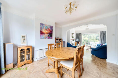 8d073f22-b904-4ac...