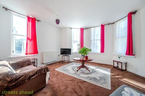 2da8f14b-2b7f-4b7...