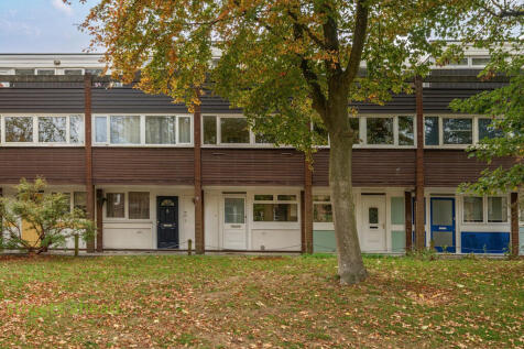 545d1b4e-a35e-4f5...