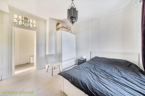 fdbcb00f-0284-444...