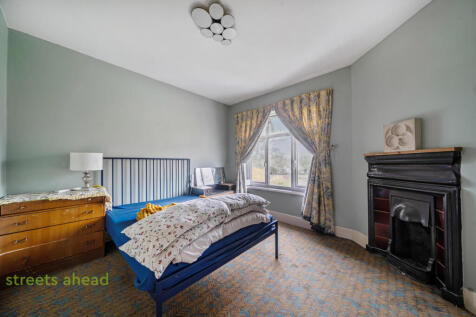 d4ac1648-2a3b-4db...