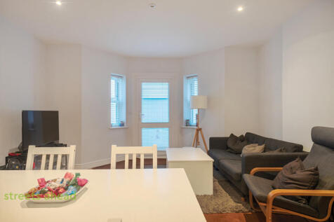 38dee6db-d970-4da...