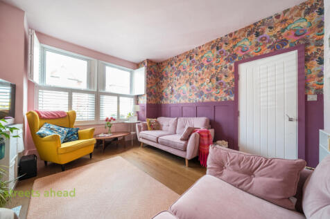 3f945410-7643-494...