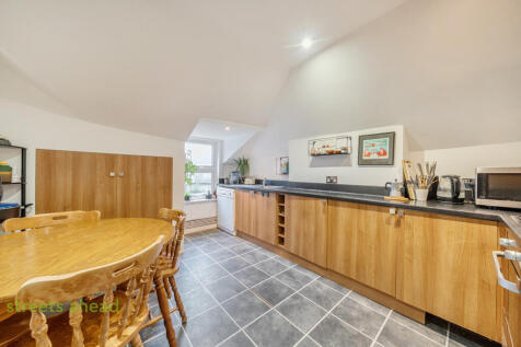 ede13a53-bf77-4cc...