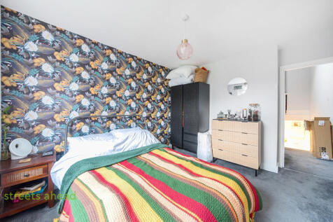 475c3541-6a4e-40d...