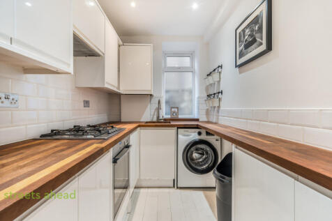 58f436ea-209e-46b...