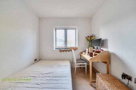 b172592d-6ac1-4dc...