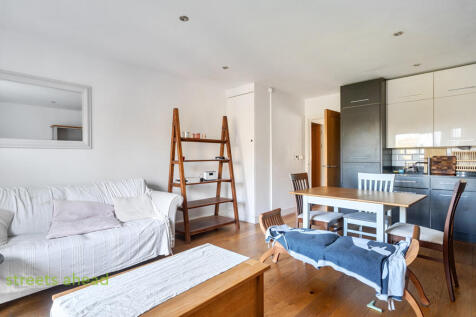 67d4772e-933a-418...