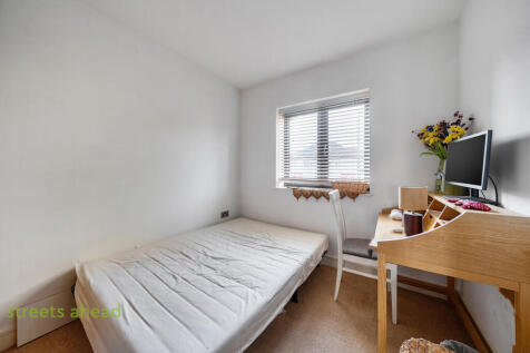 d73f7b19-7793-4c0...