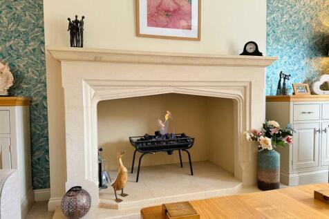 126 Gipsy Lane Kettering-24.jpg