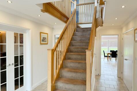 126 Gipsy Lane Kettering-28.jpg