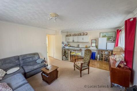 10 Thorngate St Kettering-3.jpg