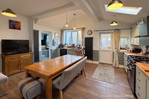 85 St Peters Ave Kettering-03.jpg