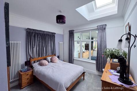85 St Peters Ave Kettering-11.jpg