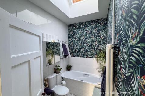 85 St Peters Ave Kettering-12.jpg